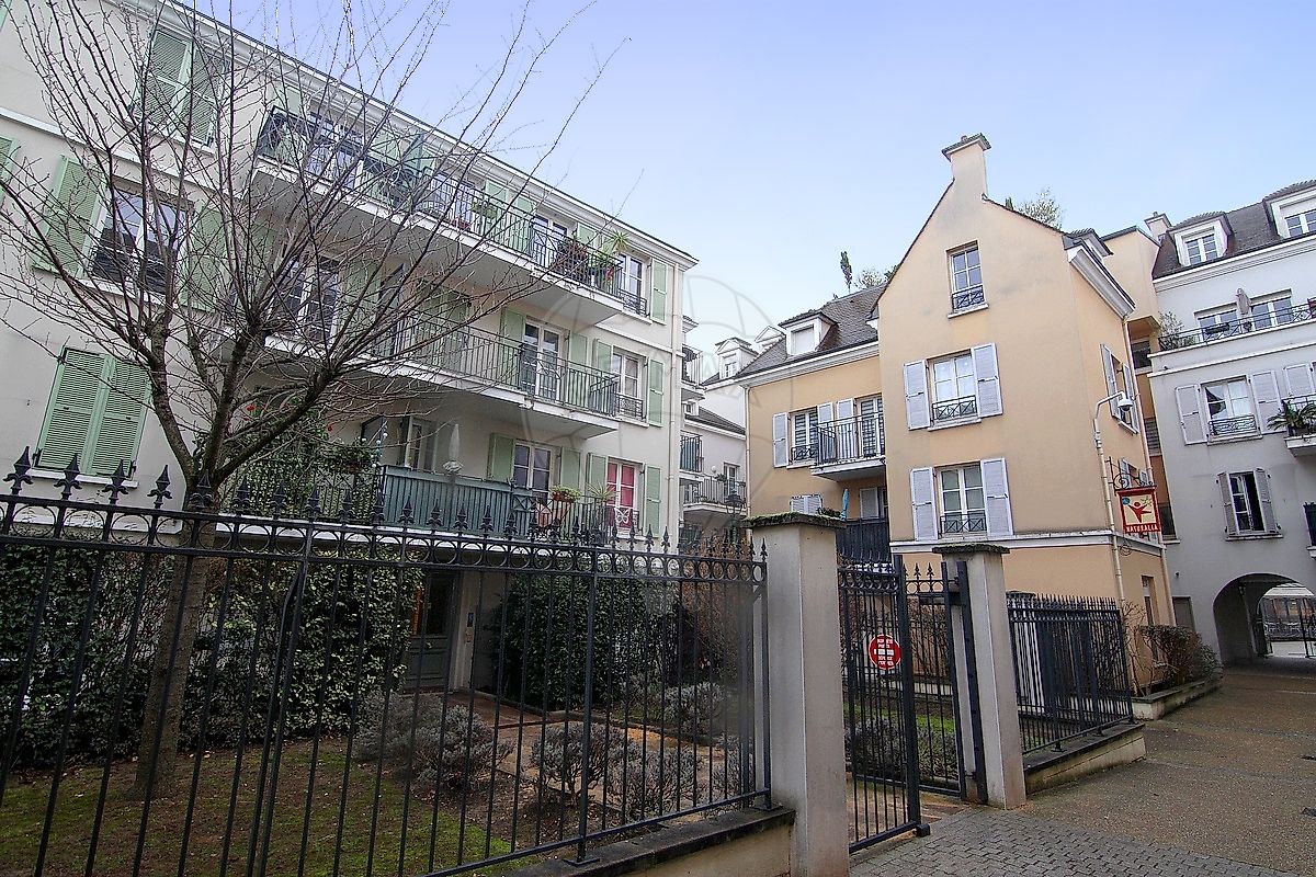 Appartement 4 pièces 70 m² · à Colombes · 70 m² · 430 000 €