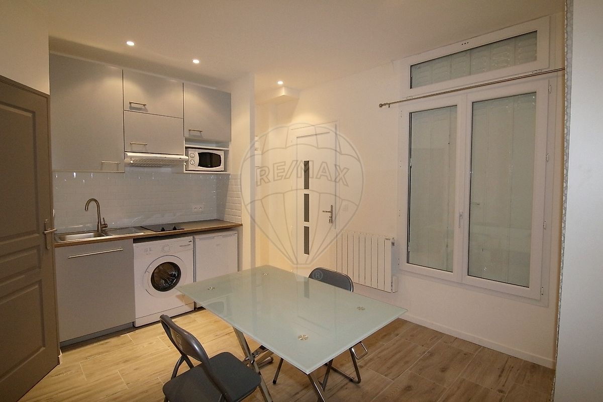 Appartement 2 pièces 17 m² · à Colombes · 17 m² · 730 €