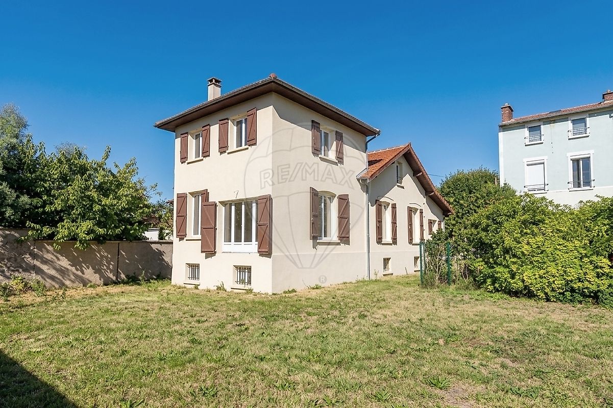 Maison 2 pièces 245 m² · à Colombes · 245 m² · 899 000 €