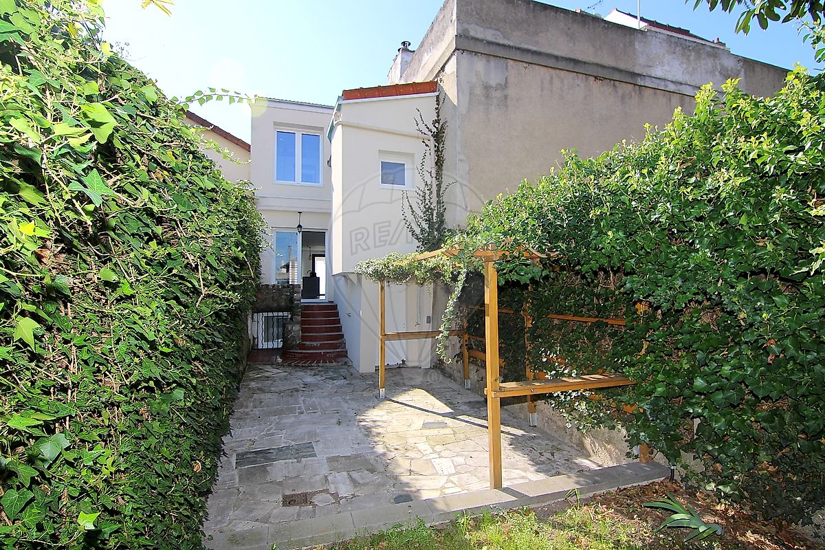 Maison 2 pièces 110 m² · à Colombes · 110 m² · 459 000 €