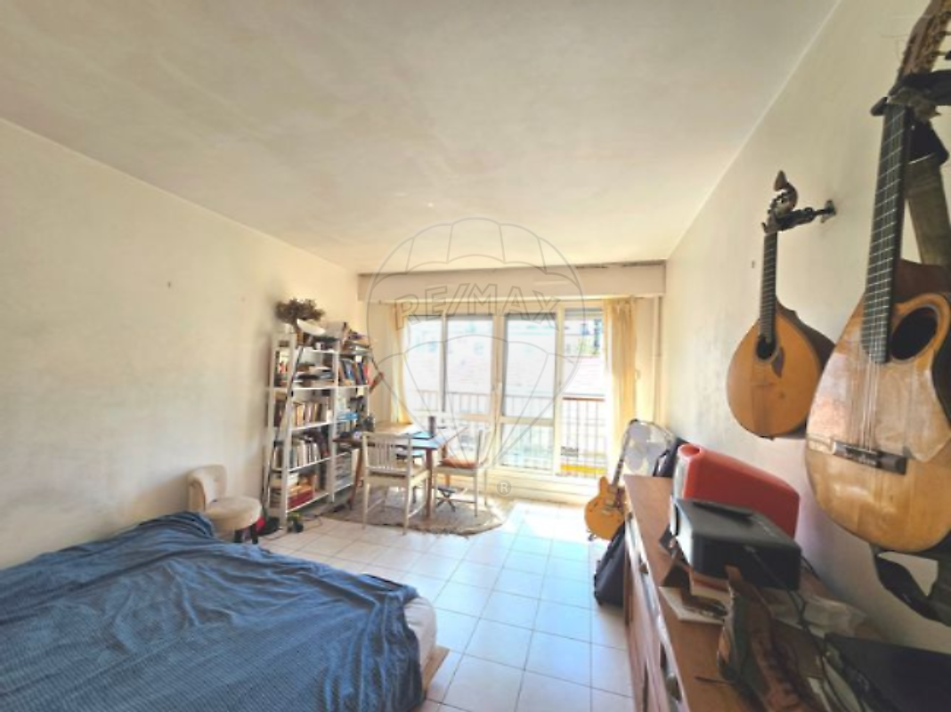Appartement 26 m² · à Paris 11ème · 26 m² · 255 000 €