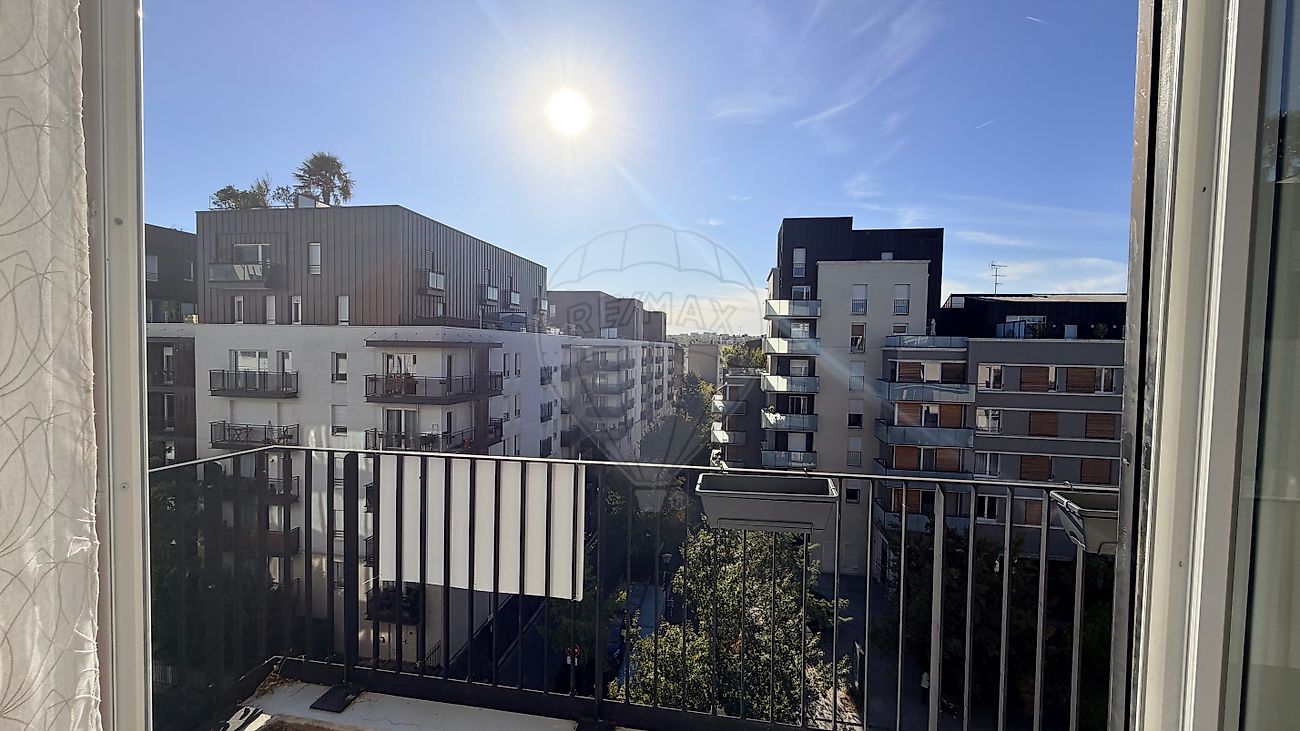 Appartement 4 pièces 80 m² · à Vitry-sur-Seine · 80 m² · 385 000 €