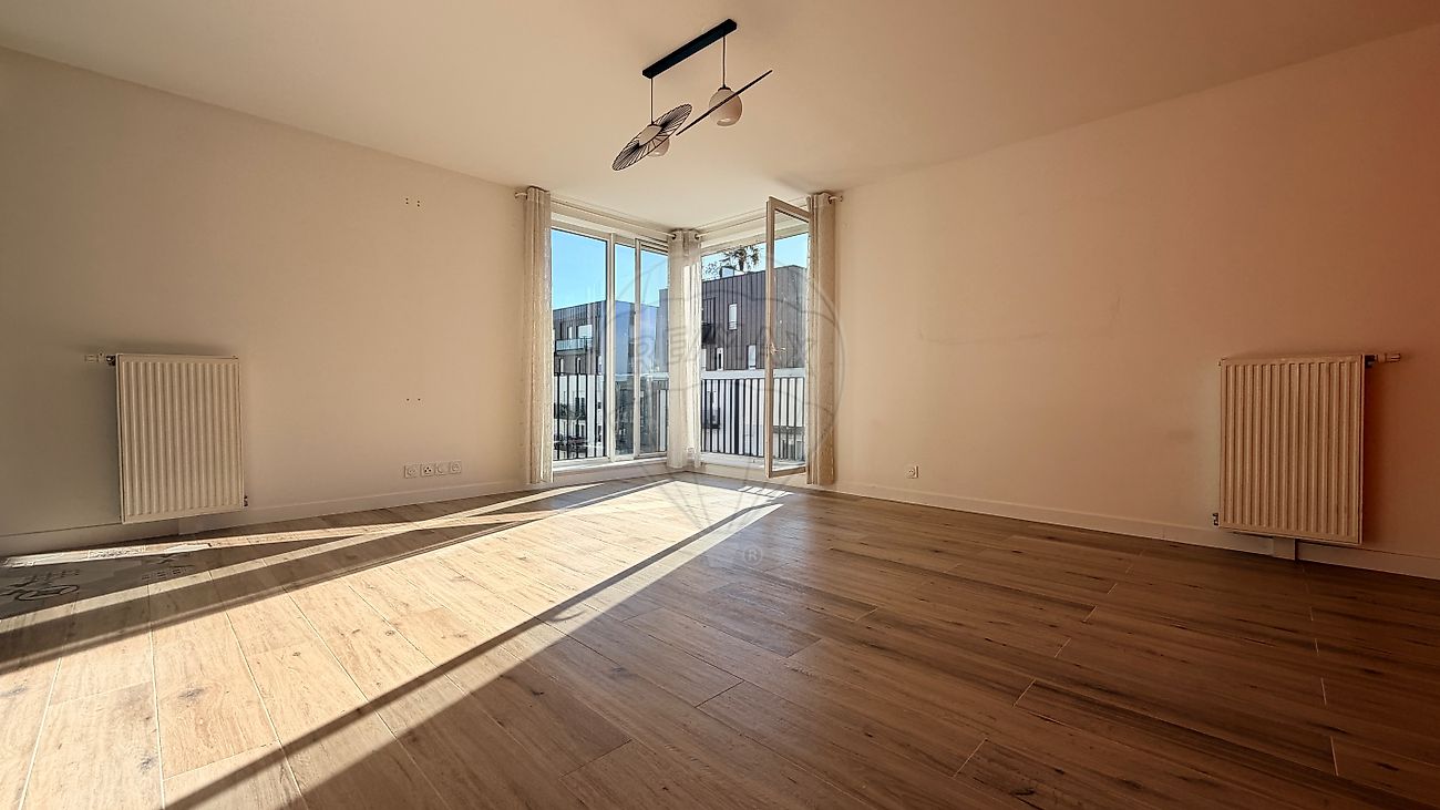 Appartement 4 pièces 80 m² · à Vitry-sur-Seine · 80 m² · 372 000 €