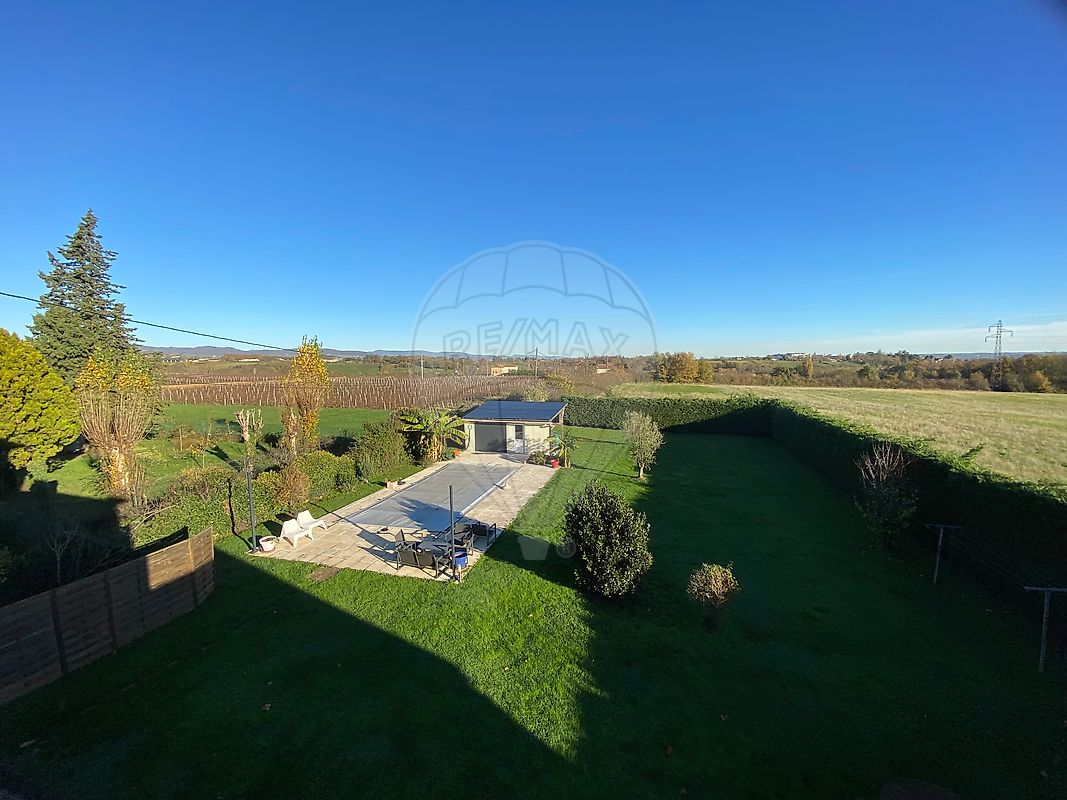 Maison 7 pièces 284 m² · à Gleizé · 284 m² · 650 000 €