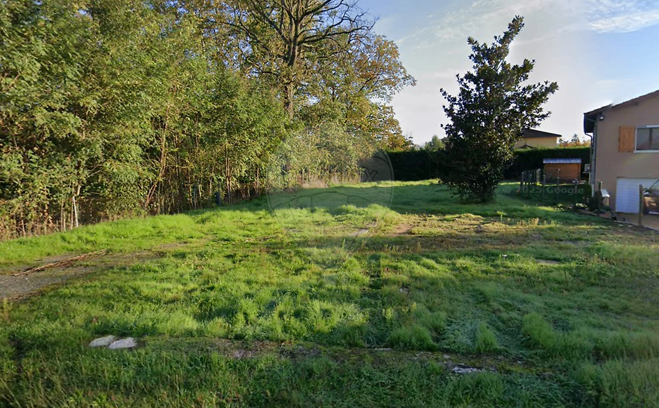 Terrain à vendre - Guéreins · 107 000 €