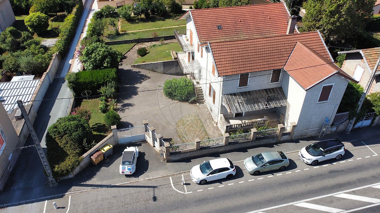 Appartement 87 m² · à Gleizé · 87 m² · 130 000 €