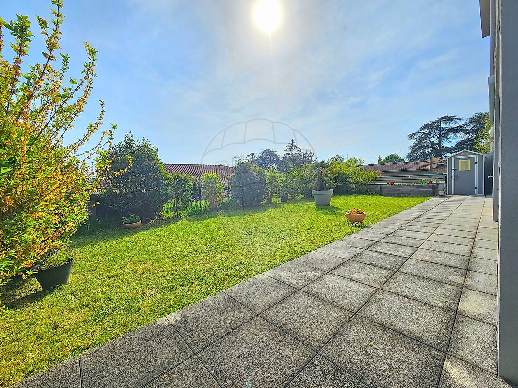Appartement 12 pièces 77 m² · à Trévoux · 77 m² · 280 000 €