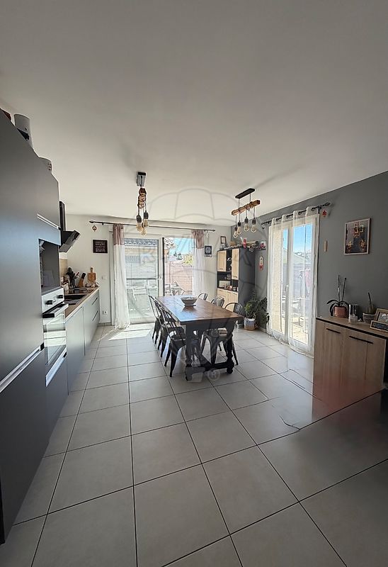 Maison 82 m² · à Saint-Jean-d'Ardières · 82 m² · 249 000 €