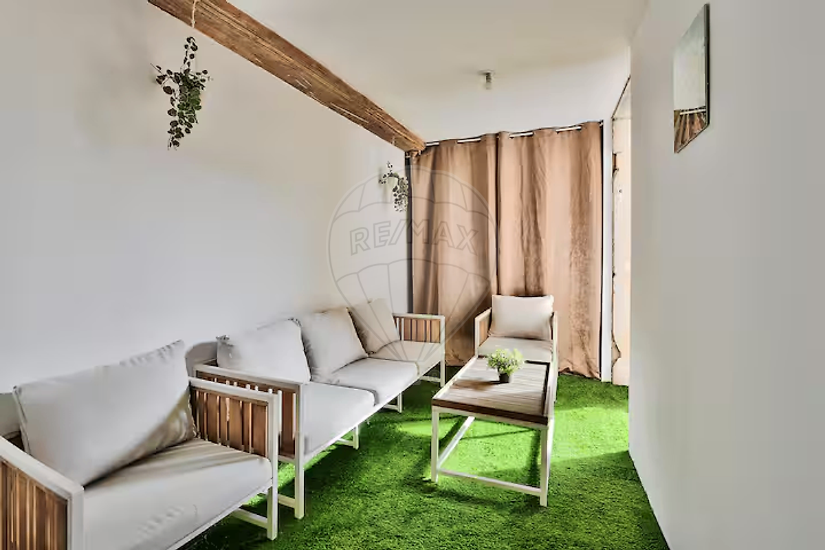 Appartement 5 pièces 73 m² · à Saint-Georges-de-Reneins · 73 m² · 200 000 €