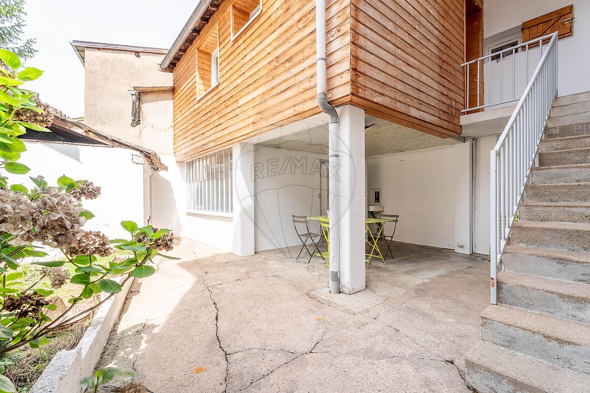 Maison 100 m² · à Villefranche-sur-Saône · 100 m² · 230 000 €