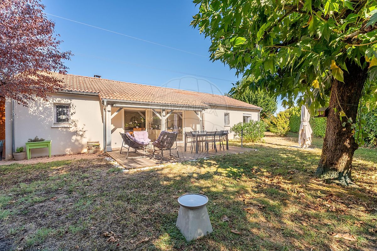 Maison 97 m² · à Villefranche-sur-Saône · 97 m² · 375 000 €