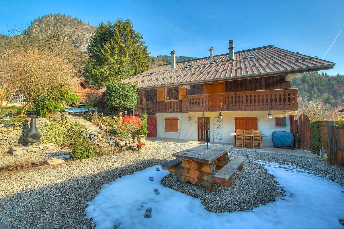 Maison 8 pièces 249 m² · à Le Biot · 249 m² · 660 000 €