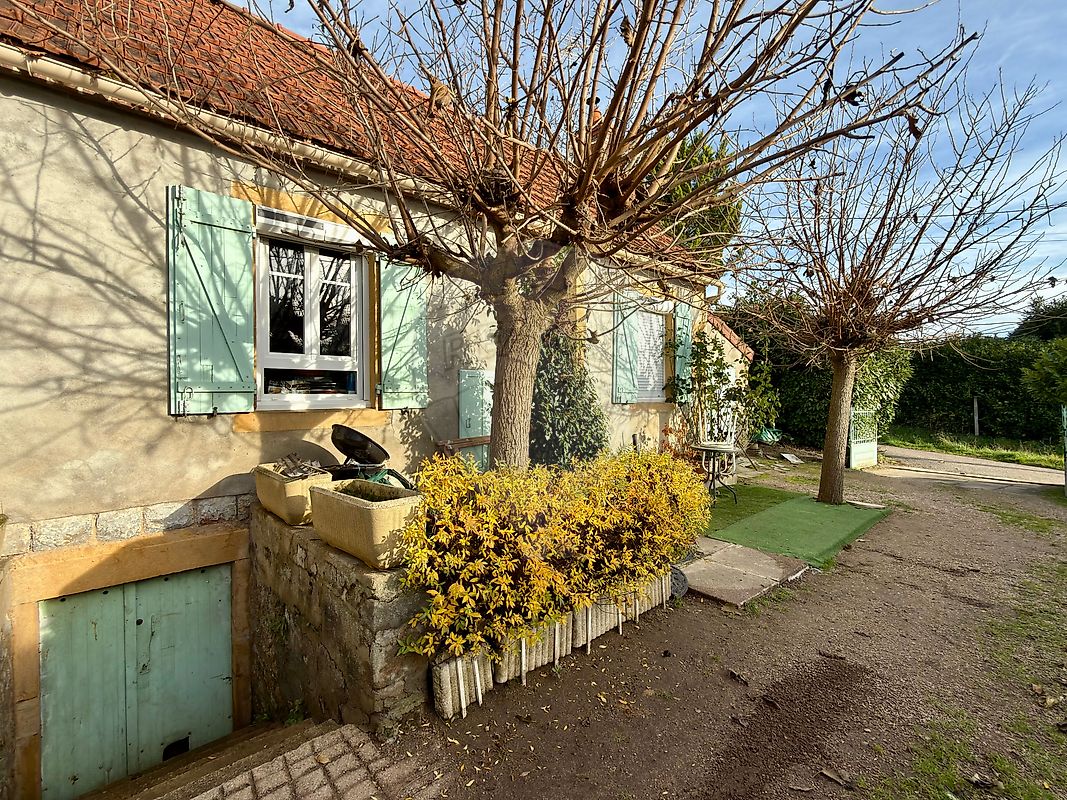 Maison 5 pièces 80 m² · à Gilly-sur-Loire · 80 m² · 85 000 €