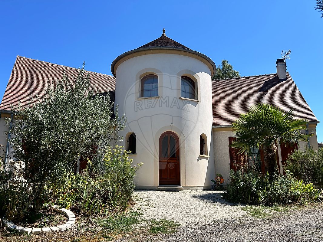 Maison 6 pièces 193 m² · à Varennes-Vauzelles · 193 m² · 299 000 €