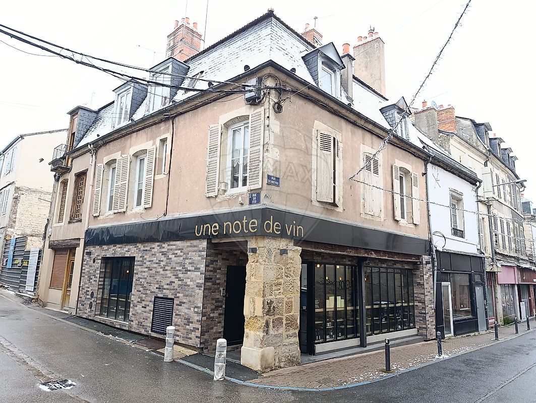 Immeuble 172 m² · à Nevers · 172 m² · 125 000 €