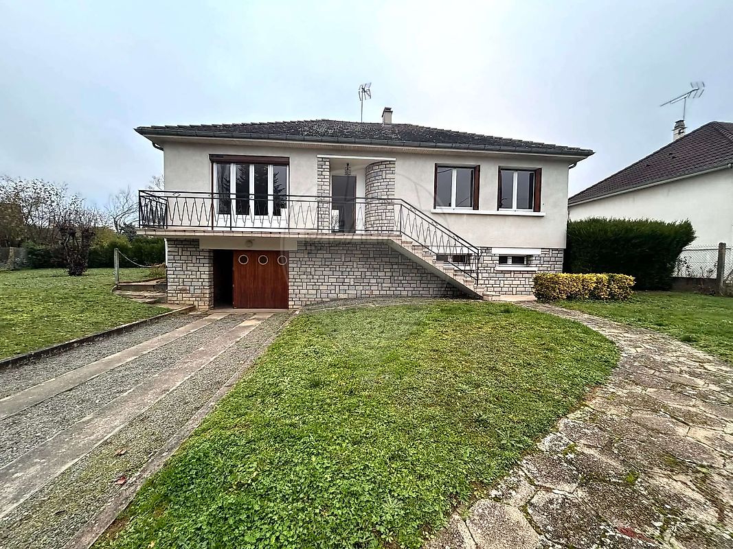 Maison 5 pièces 93 m² · à La Guerche-sur-l'Aubois · 93 m² · 99 900 €