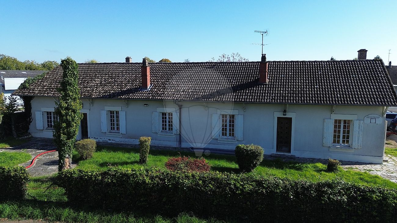 Maison 6 pièces 187 m² · à Varennes-Vauzelles · 187 m² · 99 000 €