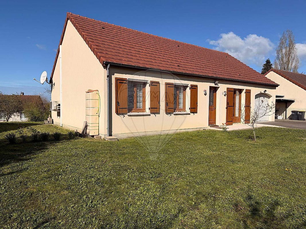 Maison 5 pièces 88 m² · à Varennes-Vauzelles · 88 m² · 155 000 €