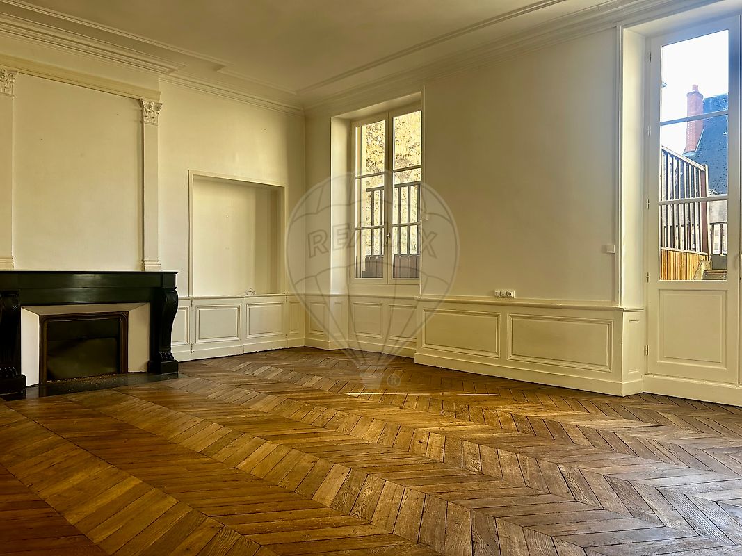 Appartement 4 pièces 95 m² · à Nevers · 95 m² · 630 €/mois