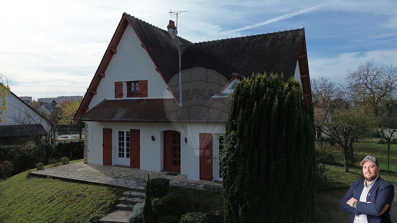 Maison 6 pièces 161 m² · à Coulanges-lès-Nevers · 161 m² · 225 000 €