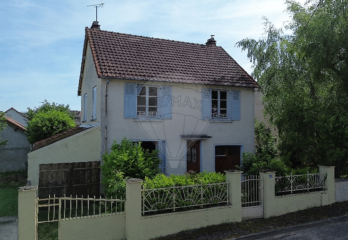 Maison 5 pièces 108 m² · à Varennes-Vauzelles · 108 m² · 142 000 €