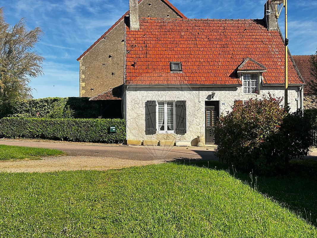 Maison 5 pièces 86 m² · à Saint-Ouen-sur-Loire · 86 m² · 39 000 €