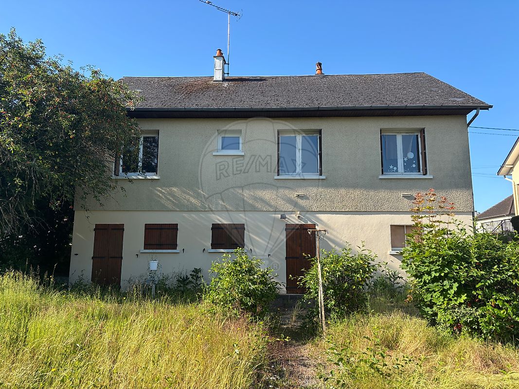 Maison 5 pièces 81 m² · à Decize · 81 m² · 90 000 €