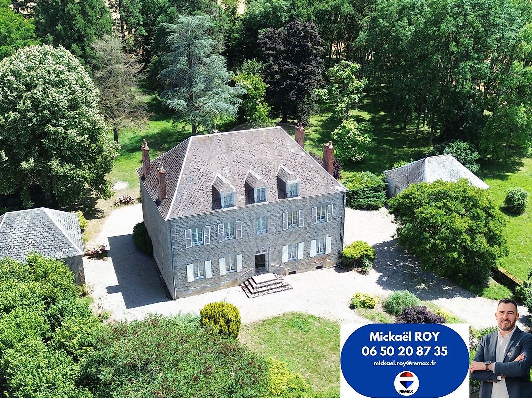 Maison 11 pièces 379 m² · à Châtillon-en-Bazois · 379 m² · 183 000 €