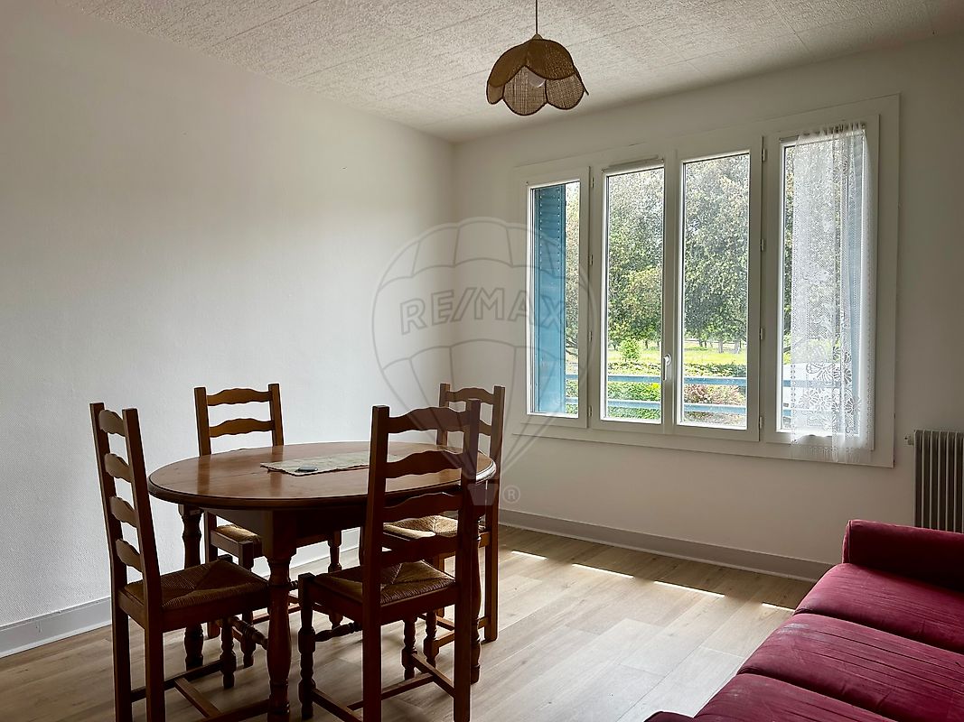Appartement 2 pièces 44 m² · à Nevers · 44 m² · 400 €