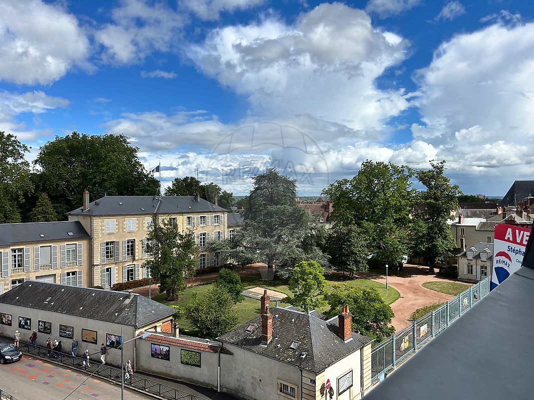 Appartement 148 m² · à Nevers · 148 m² · 195 000 €