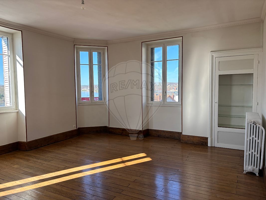 Appartement 90 m² · à Decize · 90 m² · 67 500 €