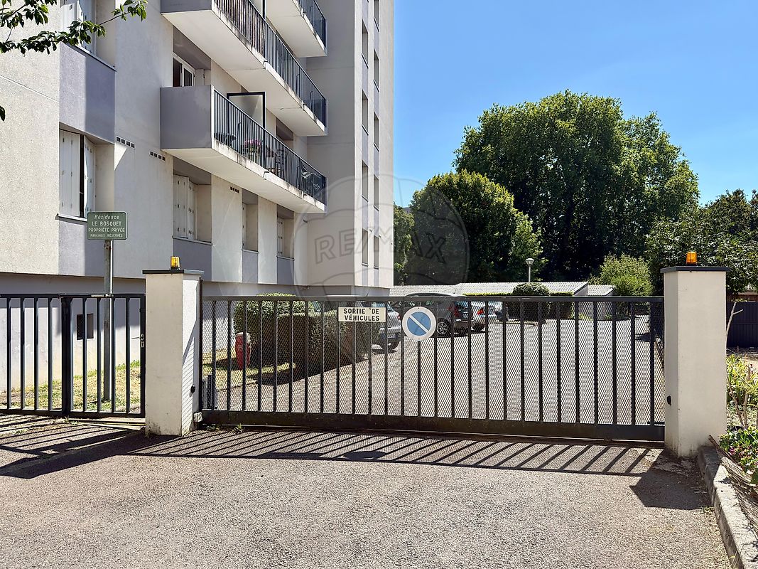 Stationnement à vendre - Nevers · 40 m² · 35 000 €