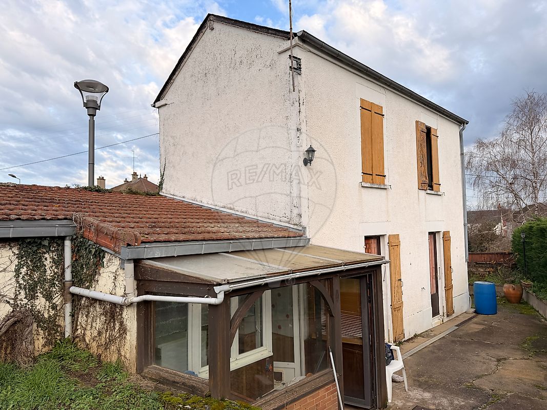 Maison 3 pièces 59 m² · à Fourchambault · 59 m² · 59 000 €