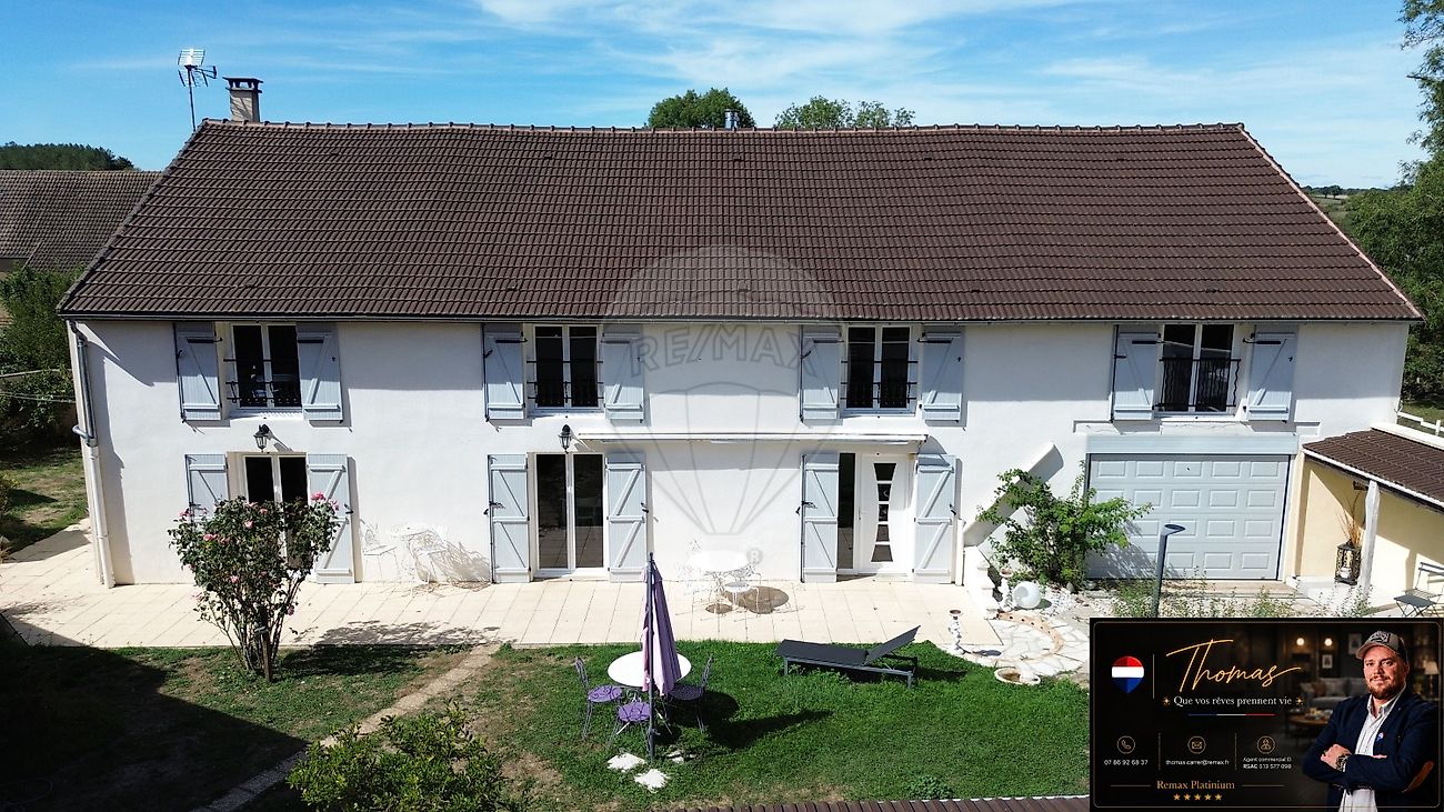 Maison 354 m² · à Chaumot · 354 m² · 399 000 €