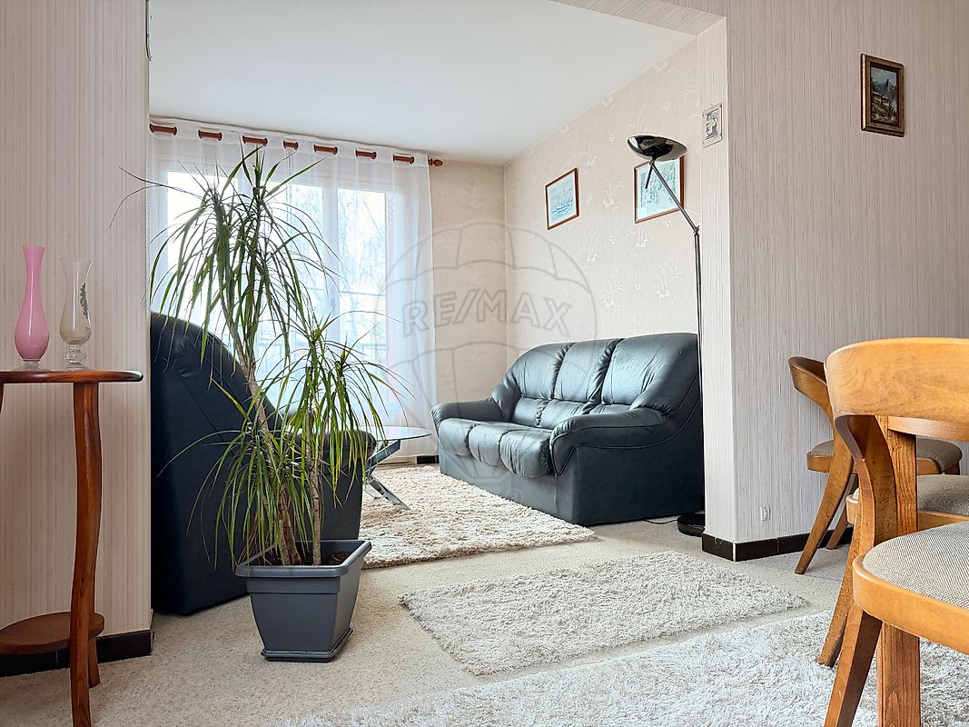 Appartement 3 pièces 82 m² · à Nevers · 82 m² · 45 000 €