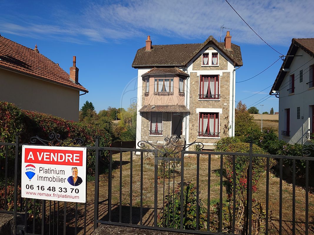 Maison 123 m² · à Luzy · 123 m² · 120 000 €