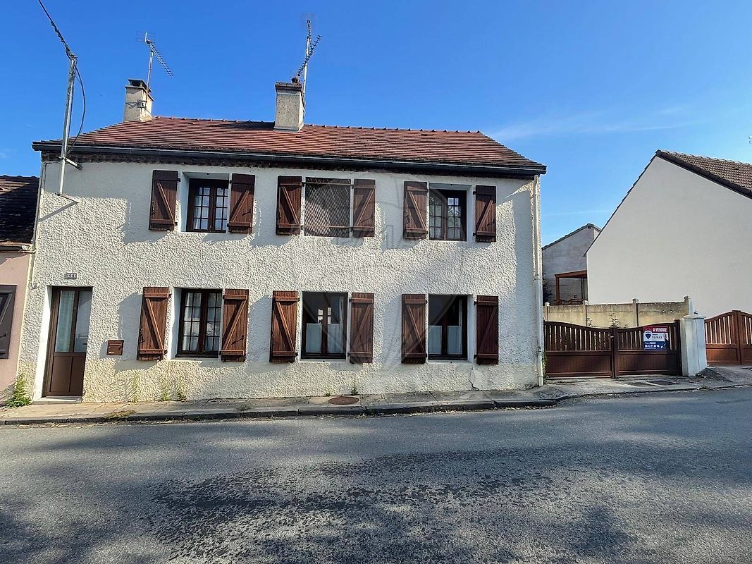 Maison 398 m² · à Chevagnes · 398 m² · 99 900 €