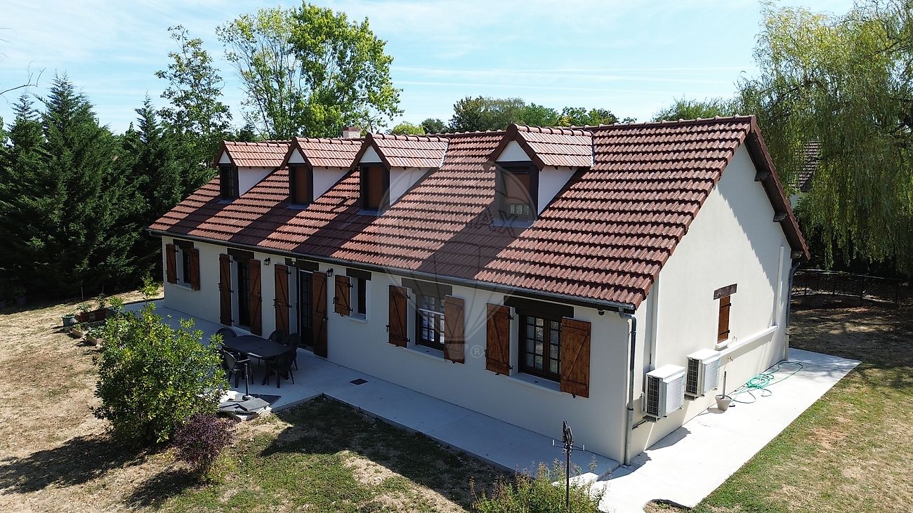Maison 8 pièces 171 m² · à Varennes-Vauzelles · 171 m² · 259 000 €