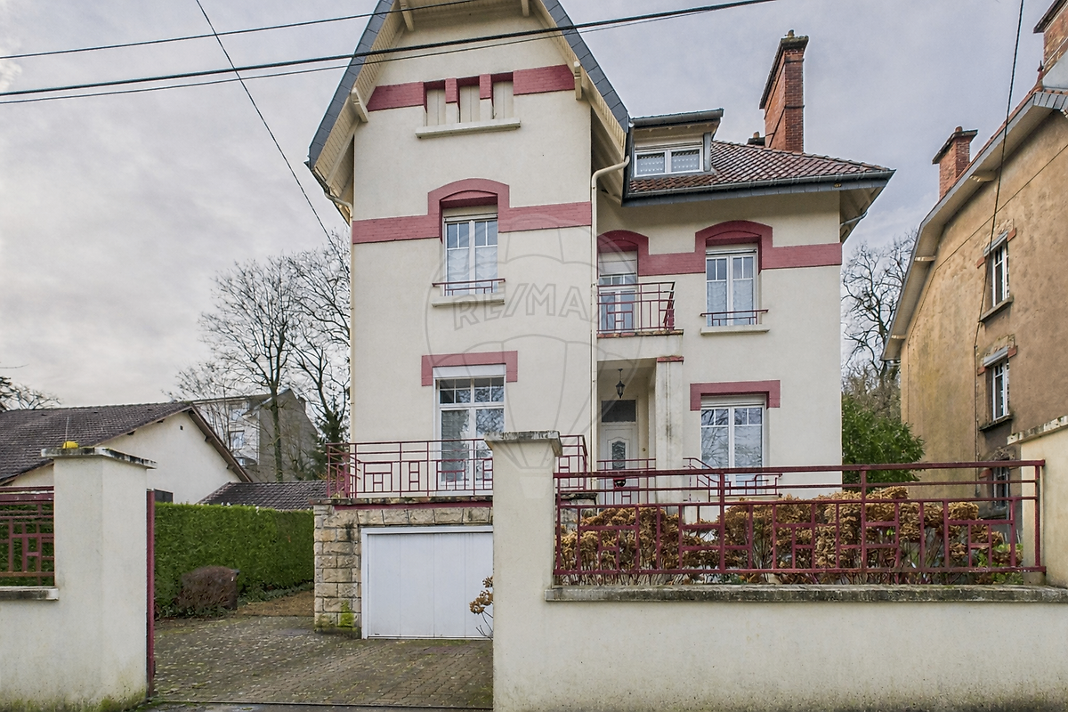 Maison 7 pièces 210 m² · à Longwy · 210 m² · 428 000 €
