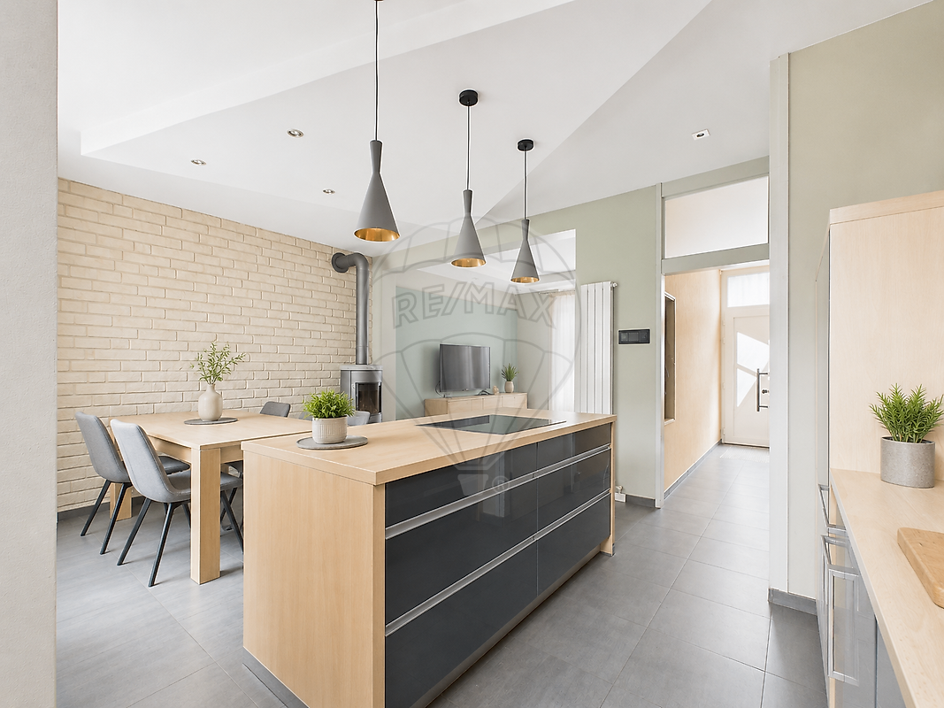 Maison 90 m² · à Herserange · 90 m² · 190 000 €/mois