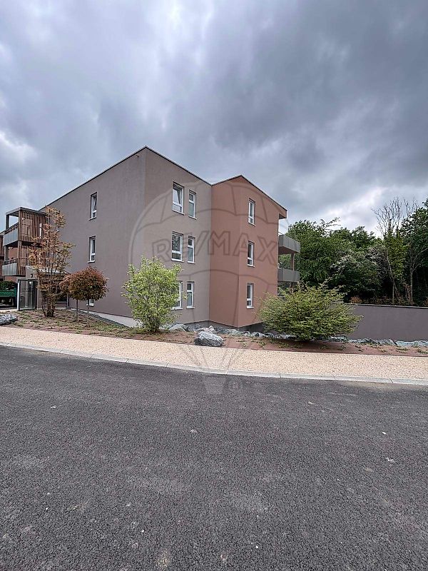 Appartement 3 pièces 68 m² · à Manom · 68 m² · 1 350 €