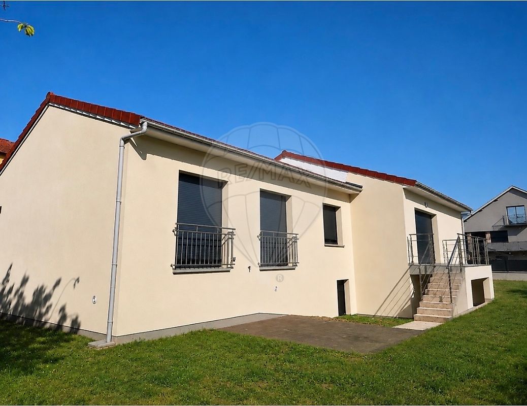 Maison 5 pièces 126 m² · à Belleville-sur-Meuse · 126 m² · 299 000 €