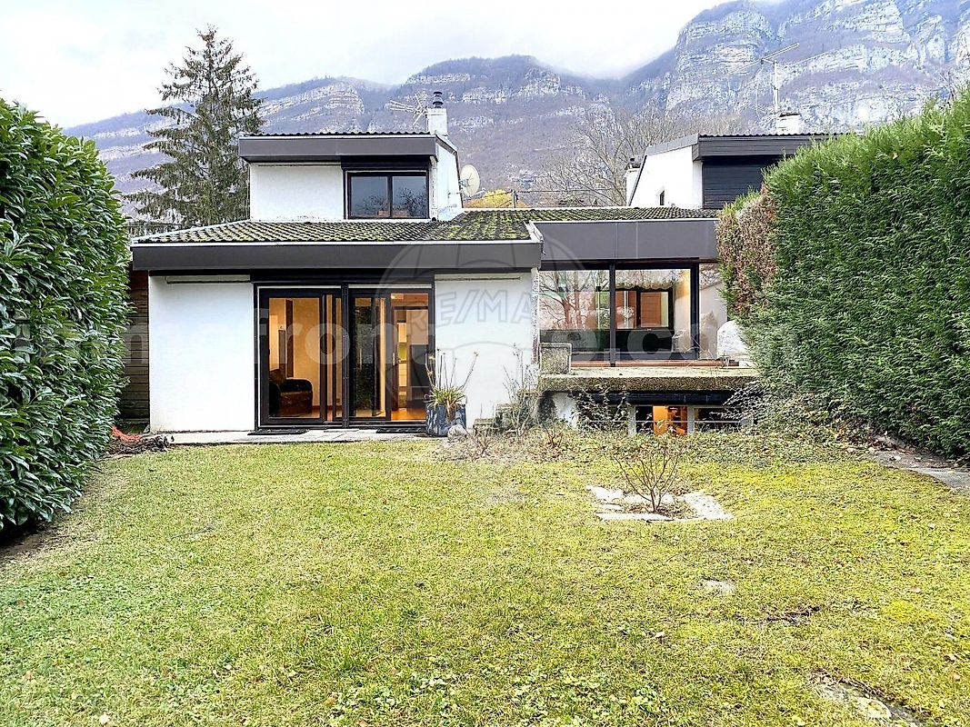 Maison 7 pièces 213 m² · à Bossey · 213 m² · 760 000 €