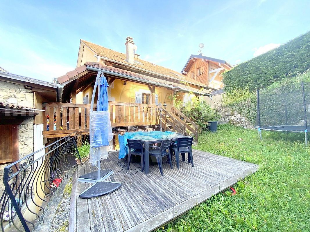 Maison 6 pièces 140 m² · à Bonne · 140 m² · 449 000 €