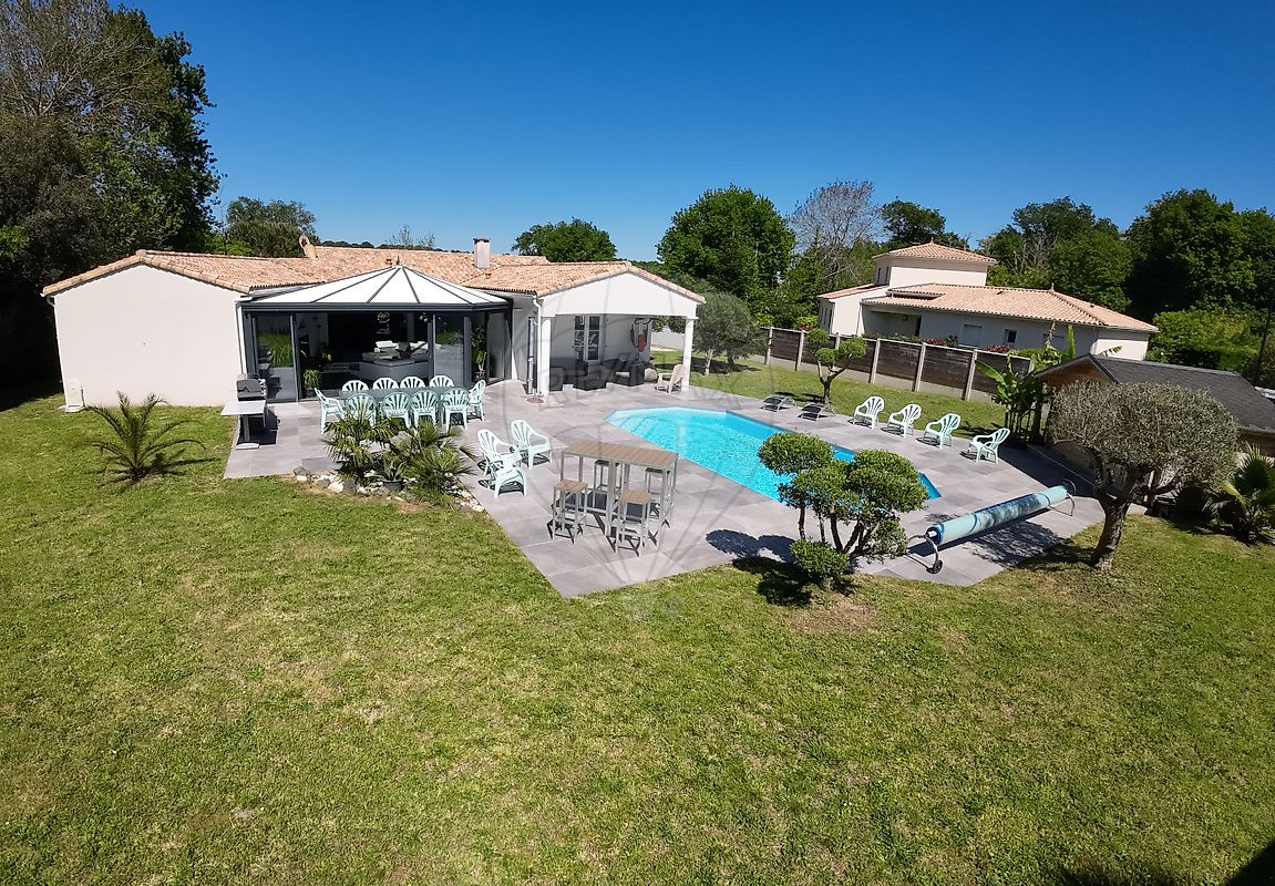 Maison 6 pièces 172 m² · à Les Mathes · 172 m² · 750 000 €