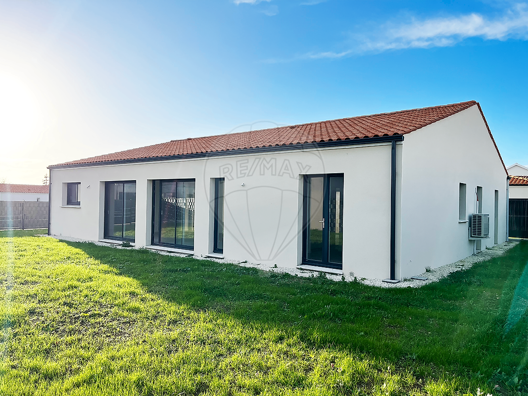 Maison 140 m² · à Médis · 140 m² · 480 000 €
