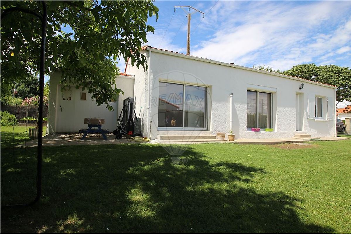 Maison 3 pièces 83 m² · à Meschers-sur-Gironde · 83 m² · 299 000 €