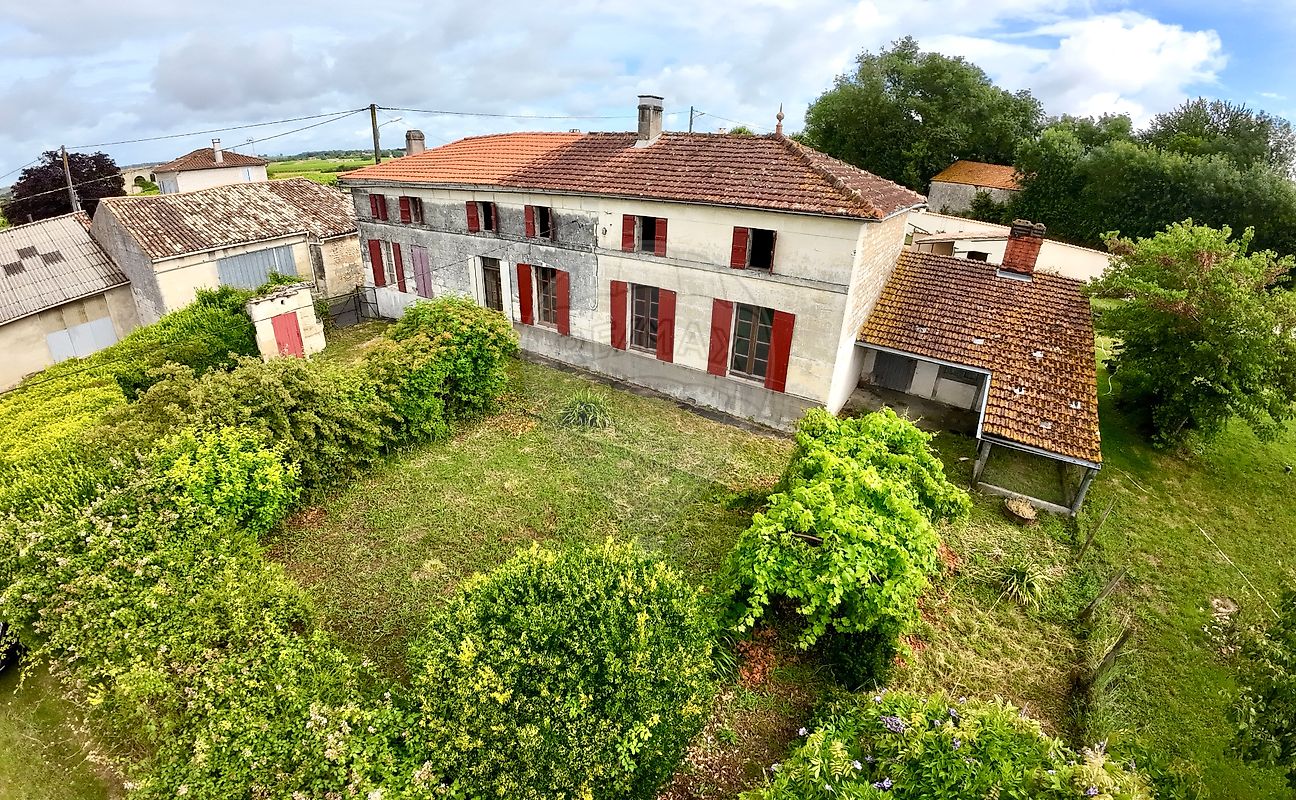Maison 200 m² · à Lorignac · 200 m² · 99 000 €