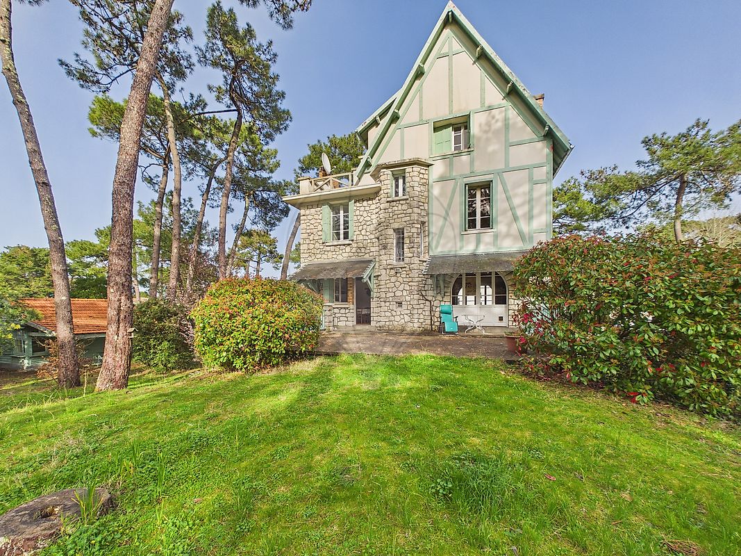 Maison 1029 m² · à La Palmyre · 1 029 m² · 695 000 €