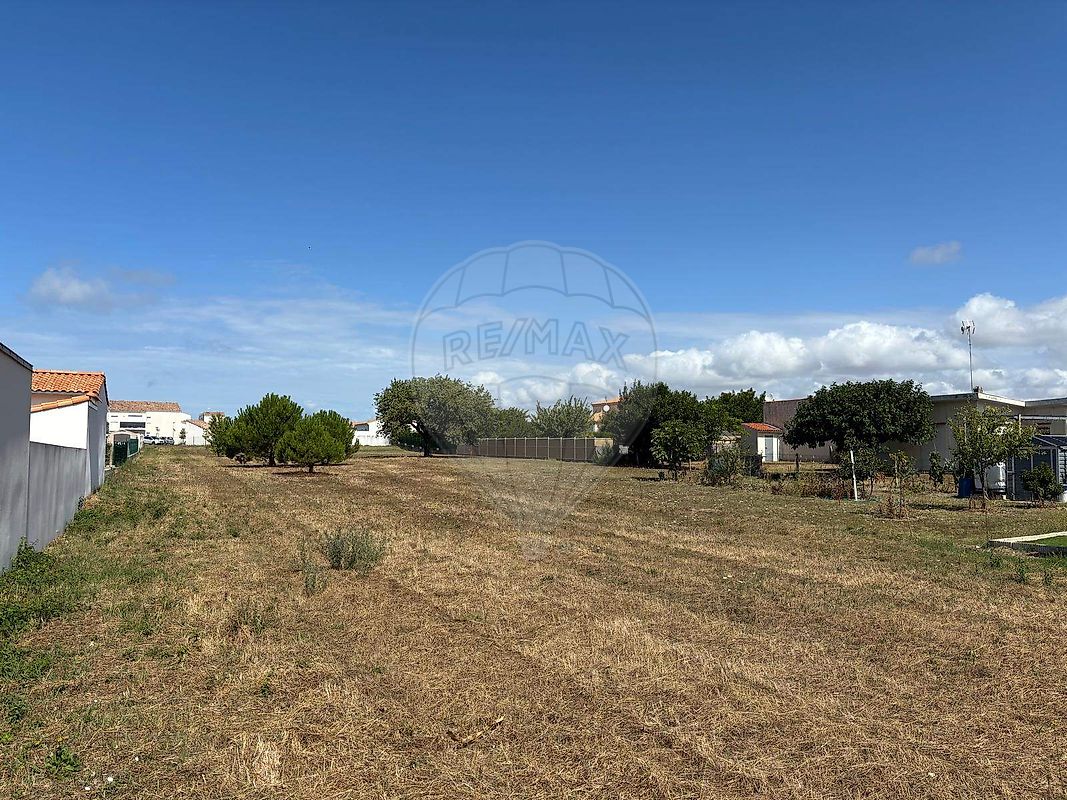 Terrain à vendre - Meschers-sur-Gironde · 431 550 €